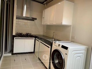For rent 3 bedrooms townhouse in Khlong Toei, Bangkok