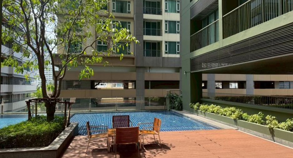 For sale 1 bed condo in Watthana, Bangkok
