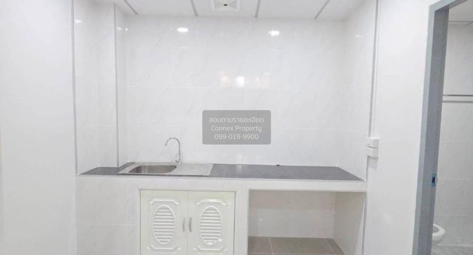 Reihenhaus zum Kauf mit 2 Zimmer in Bang Bua Thong, Nonthaburi