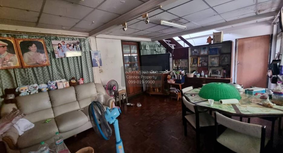 Haus zum Kauf mit 1 Zimmer in Bang Na, Bangkok