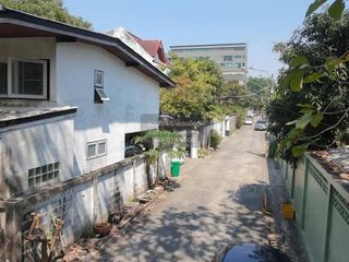 Haus zum Kauf mit 1 Zimmer in Bang Na, Bangkok