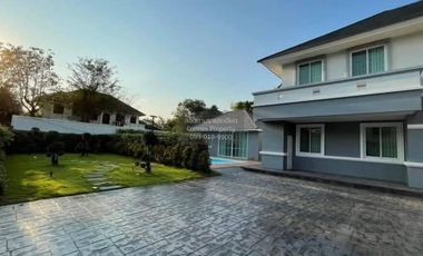 Haus zum Kauf mit 4 Zimmer in Sai Mai, Bangkok