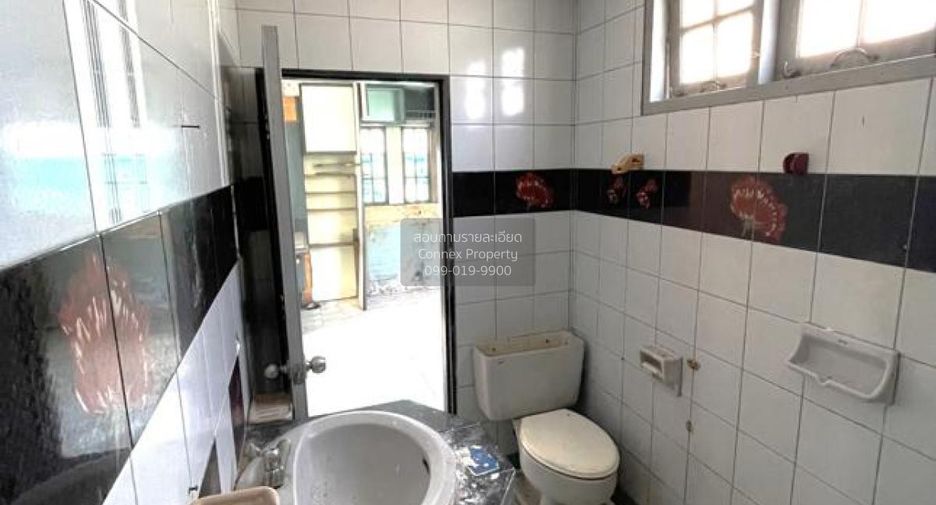 For sale 12 bedrooms house in Chatuchak, Bangkok