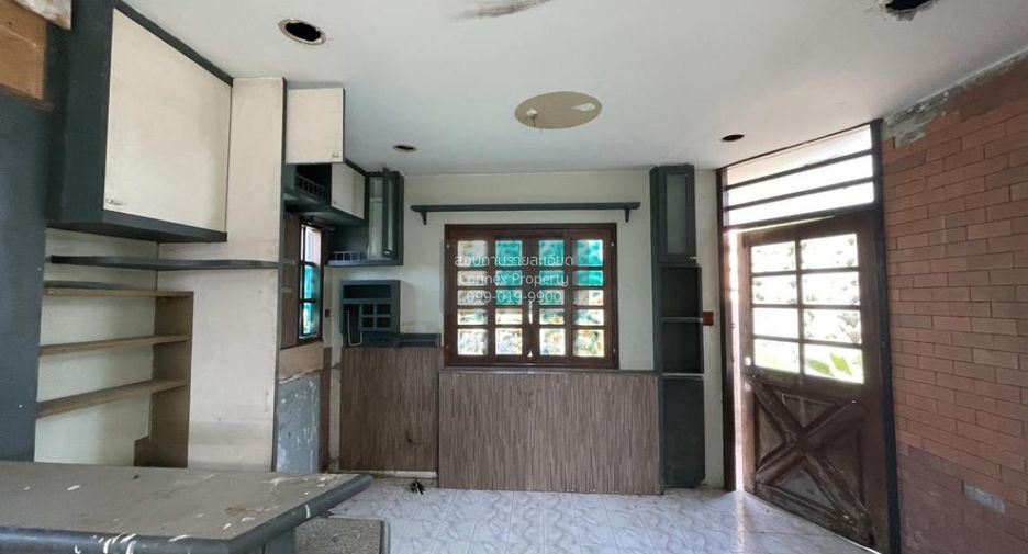 For sale 12 bedrooms house in Chatuchak, Bangkok