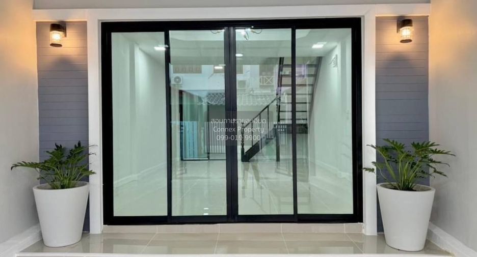 Reihenhaus zum Kauf mit 2 Zimmer in Bang Bua Thong, Nonthaburi