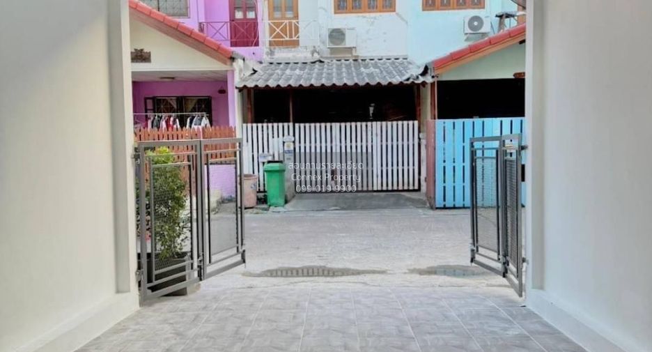 Reihenhaus zum Kauf mit 2 Zimmer in Bang Bua Thong, Nonthaburi