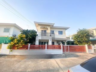For sale 4 ベッドルーム house in Mueang Samut Sakhon, Samut Sakhon