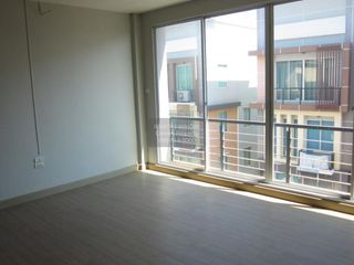 Local comercial en venta de 4 habitaciones en Lat Krabang, Bangkok