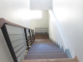 Local comercial en venta de 4 habitaciones en Lat Krabang, Bangkok