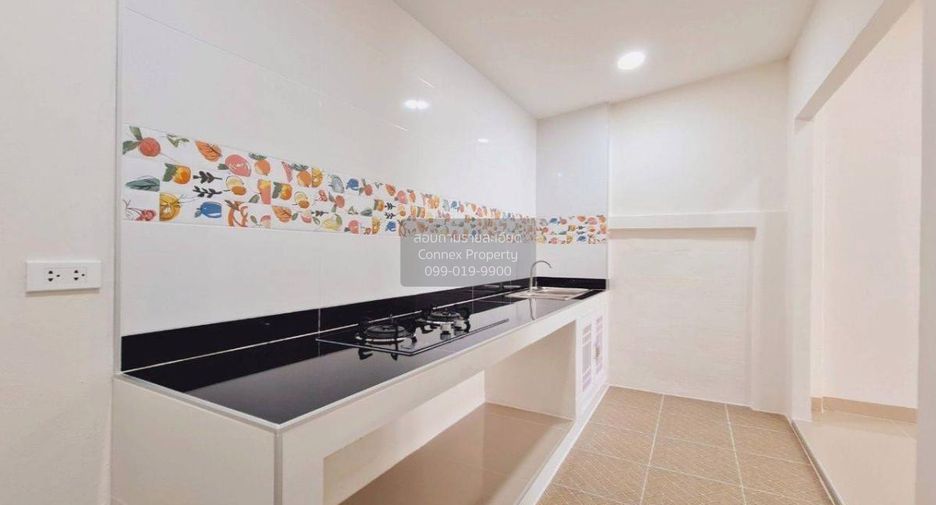 For sale 2 bedrooms townhouse in Sai Noi, Nonthaburi