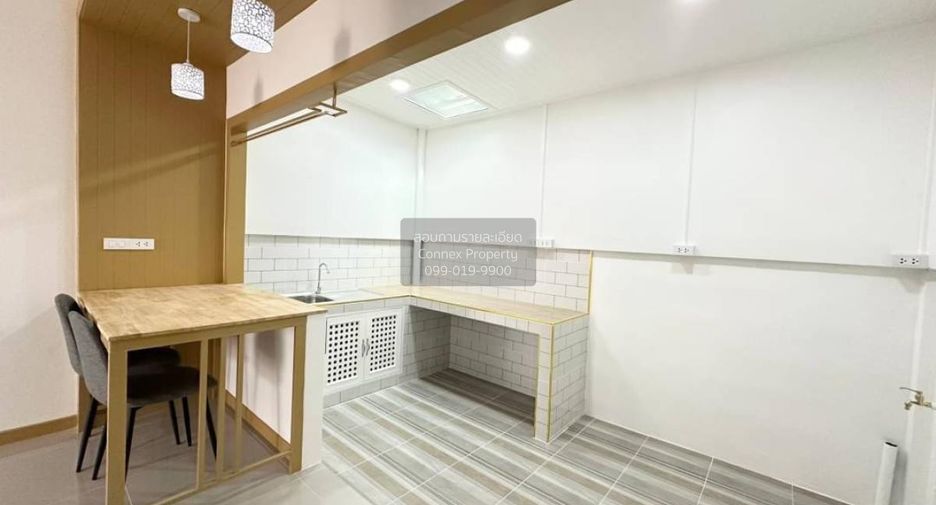Reihenhaus zum Kauf mit 3 Zimmer in Bang Bua Thong, Nonthaburi