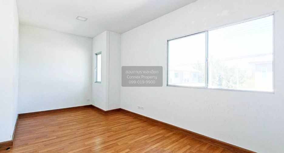 À vendre 3 chambres maison de ville à Mueang Samut Sakhon, Samut Sakhon