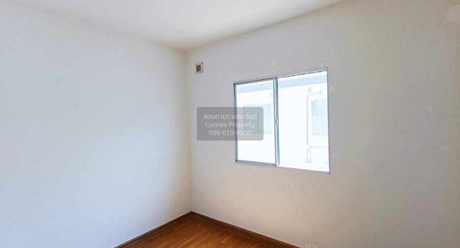 À vendre 3 chambres maison de ville à Mueang Samut Sakhon, Samut Sakhon