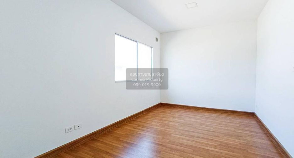 À vendre 3 chambres maison de ville à Mueang Samut Sakhon, Samut Sakhon