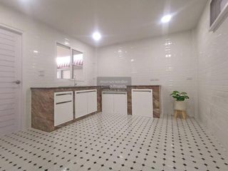 Haus zum Kauf mit 5 Zimmer in Bang Bua Thong, Nonthaburi