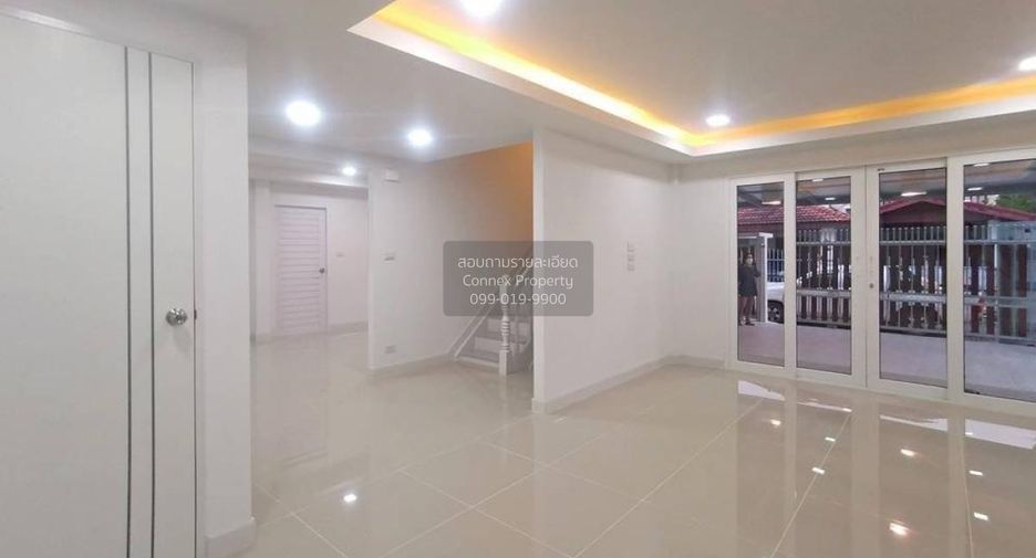 Haus zum Kauf mit 5 Zimmer in Bang Bua Thong, Nonthaburi