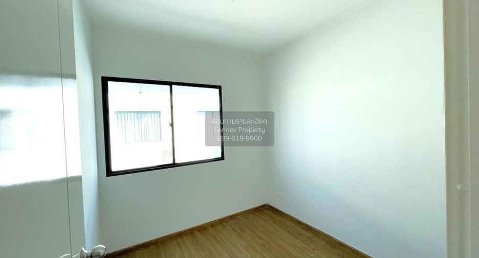 Reihenhaus zum Kauf mit 3 Zimmer in Pak Kret, Nonthaburi