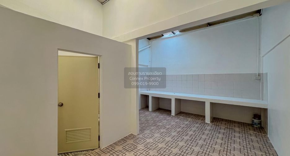 Haus zum Kauf mit 2 Zimmer in Bang Khae, Bangkok