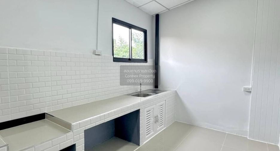 Reihenhaus zum Kauf mit 2 Zimmer in Pak Kret, Nonthaburi