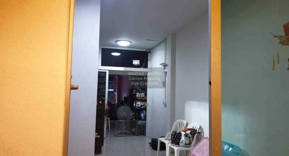 For sale 2 ベッドルーム townhouse in Bang Len, Nakhon Pathom