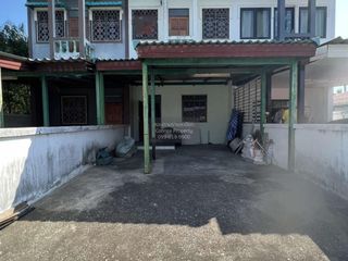 À vendre 2 chambres maison de ville à Hua Hin, Prachuap Khiri Khan