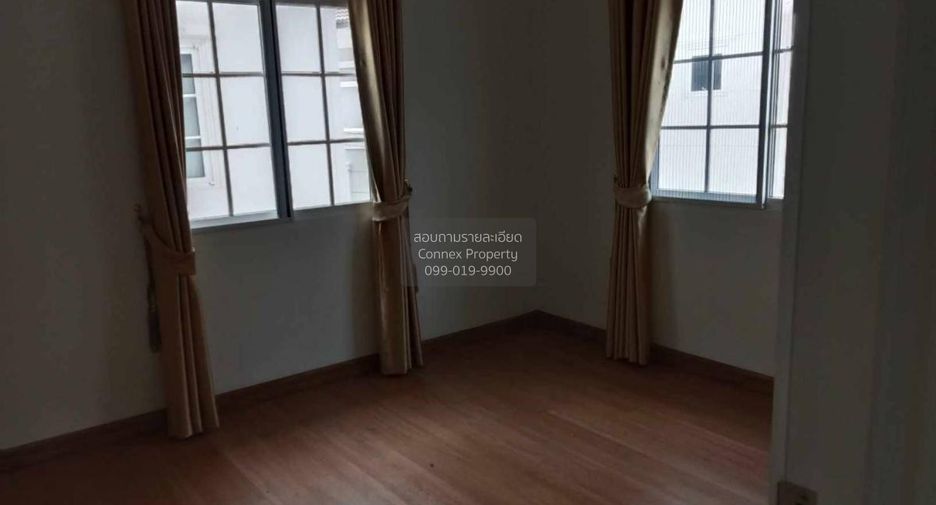 Haus zum Kauf mit 4 Zimmer in Bang Khen, Bangkok