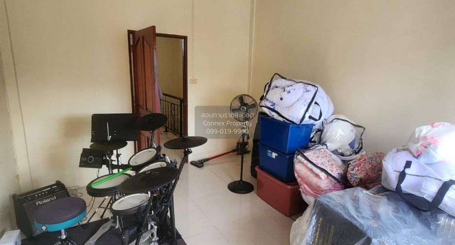 À vendre 2 chambres local commercial à Thon Buri, Bangkok