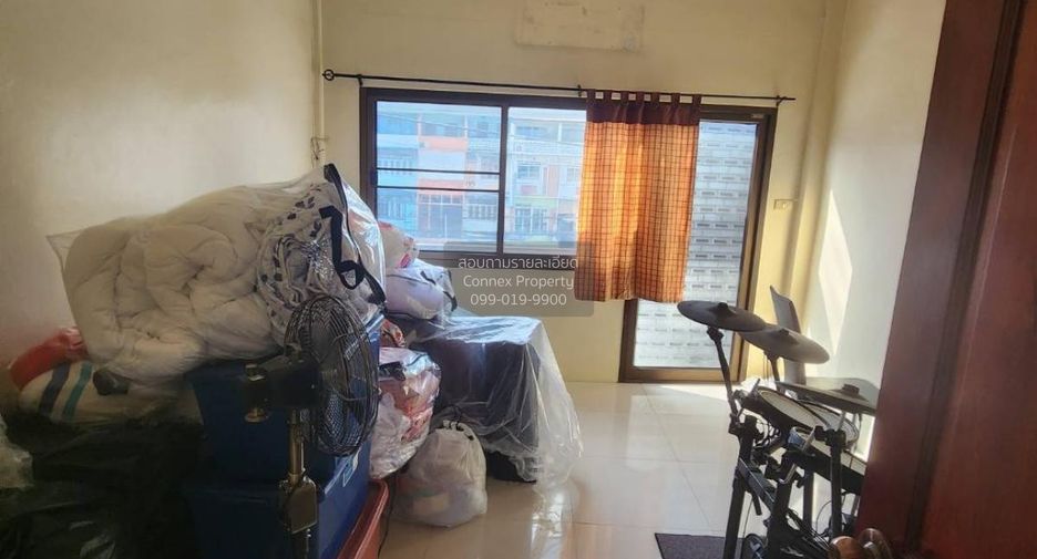 À vendre 2 chambres local commercial à Thon Buri, Bangkok
