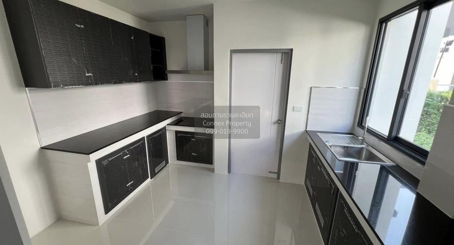 Haus zum Kauf mit 4 Zimmer in Bang Khen, Bangkok