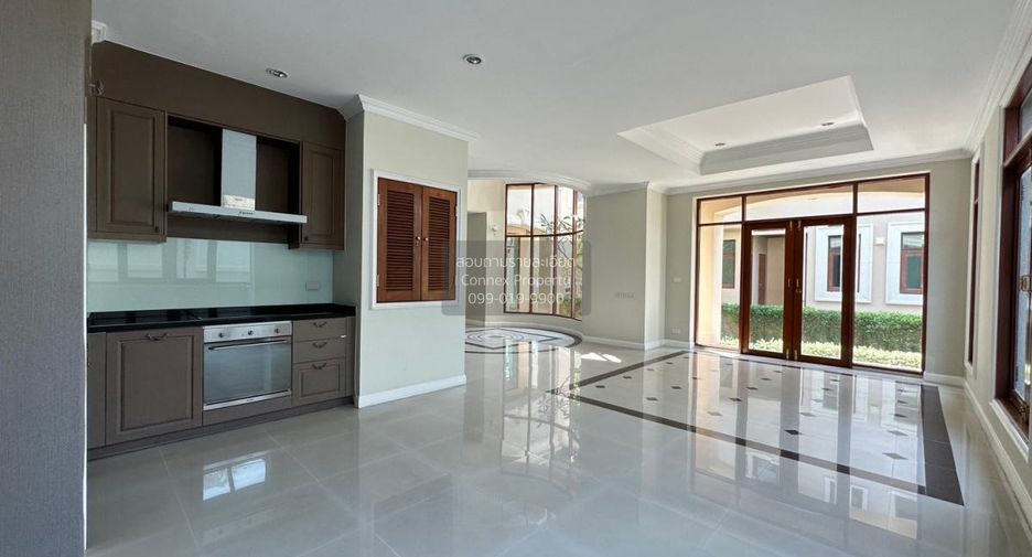 Casa en venta de 4 habitaciones en Bang Khun Thian, Bangkok