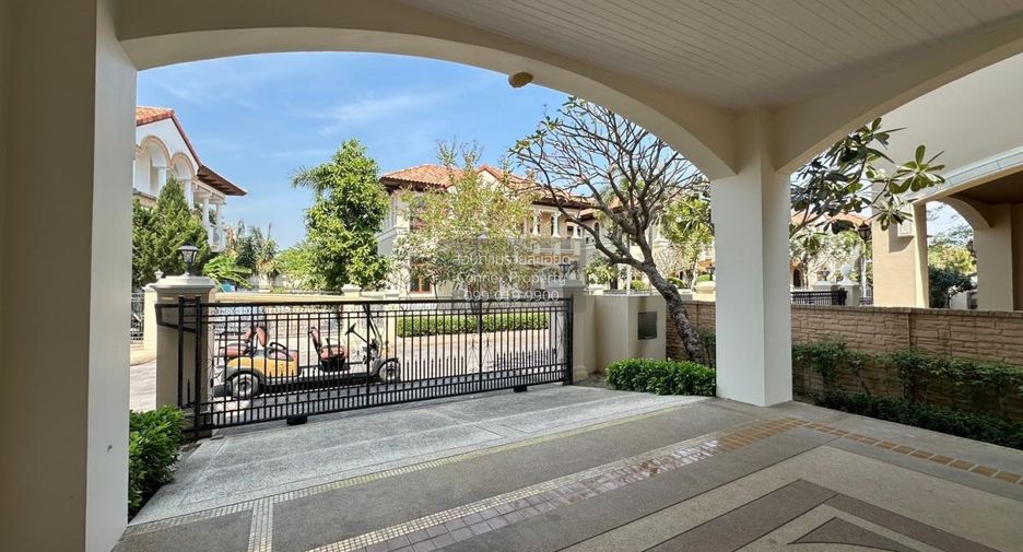 Casa en venta de 4 habitaciones en Bang Khun Thian, Bangkok