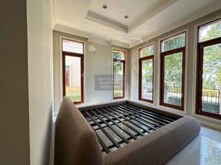 Casa en venta de 4 habitaciones en Bang Khun Thian, Bangkok
