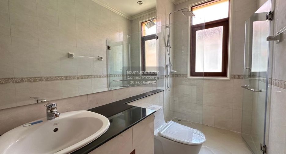 Casa en venta de 4 habitaciones en Bang Khun Thian, Bangkok