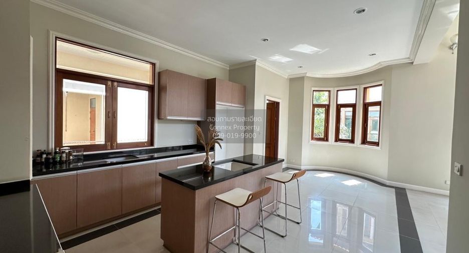 Casa en venta de 4 habitaciones en Bang Khun Thian, Bangkok