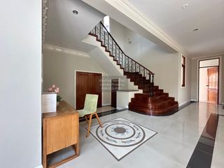 Casa en venta de 4 habitaciones en Bang Khun Thian, Bangkok