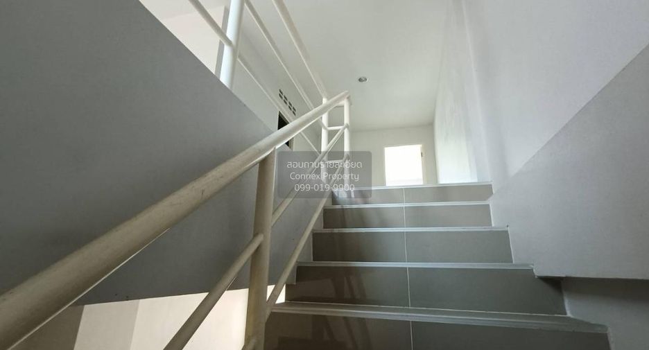 For sale 3 ベッドルーム townhouse in Nong Khae, Saraburi