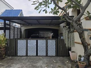 Casa en venta de 3 habitaciones en Khan Na Yao, Bangkok