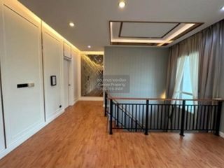 Casa en venta de 3 habitaciones en Thawi Watthana, Bangkok