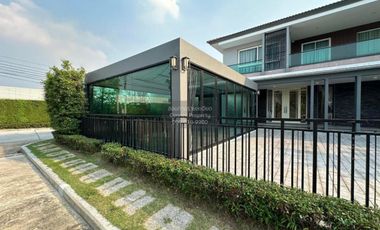 Casa en venta de 3 habitaciones en Thawi Watthana, Bangkok