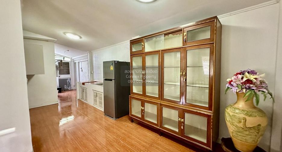 Haus zum Kauf mit 4 Zimmer in Bang Bua Thong, Nonthaburi