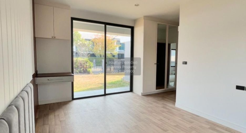 Casa en venta de 4 habitaciones en Thawi Watthana, Bangkok
