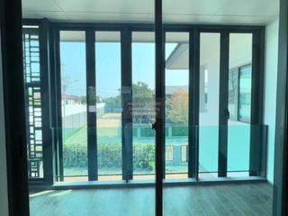 Casa en venta de 4 habitaciones en Thawi Watthana, Bangkok