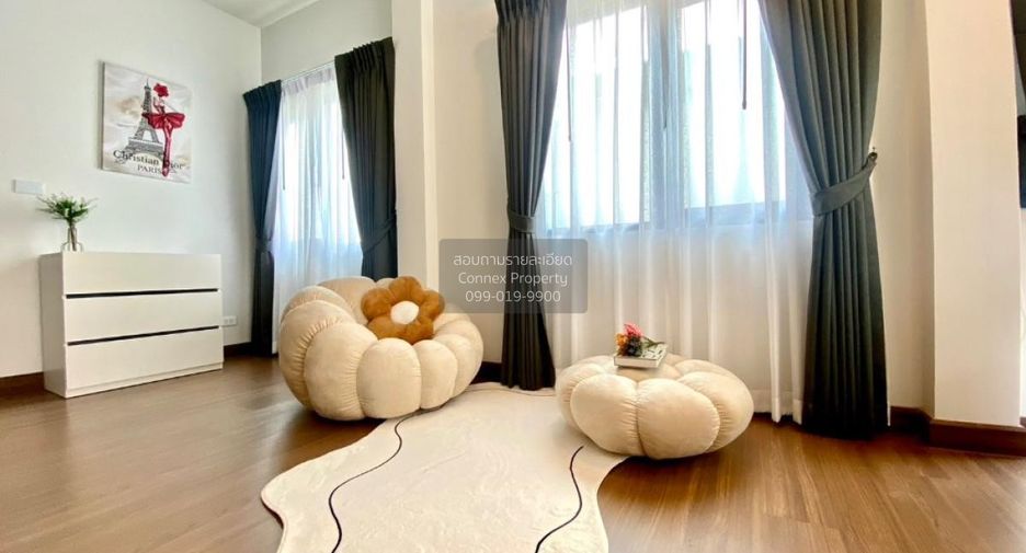 For sale 4 bedrooms house in Bang Phli, Samut Prakan