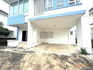 Casa en venta de 3 habitaciones en Bang Khun Thian, Bangkok