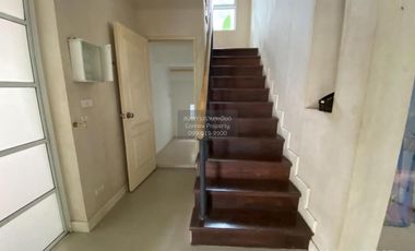 Casa en venta de 4 habitaciones en Khan Na Yao, Bangkok
