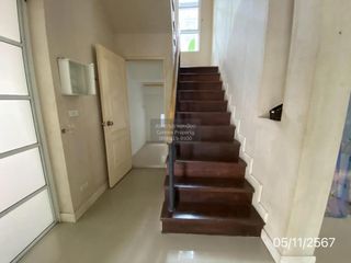 Casa en venta de 4 habitaciones en Khan Na Yao, Bangkok