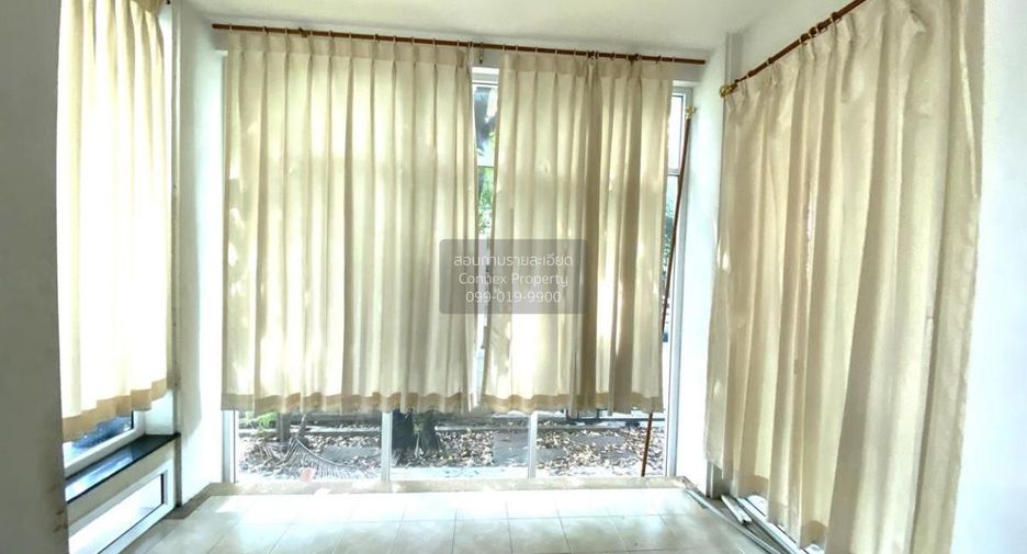 Casa en venta de 4 habitaciones en Khan Na Yao, Bangkok