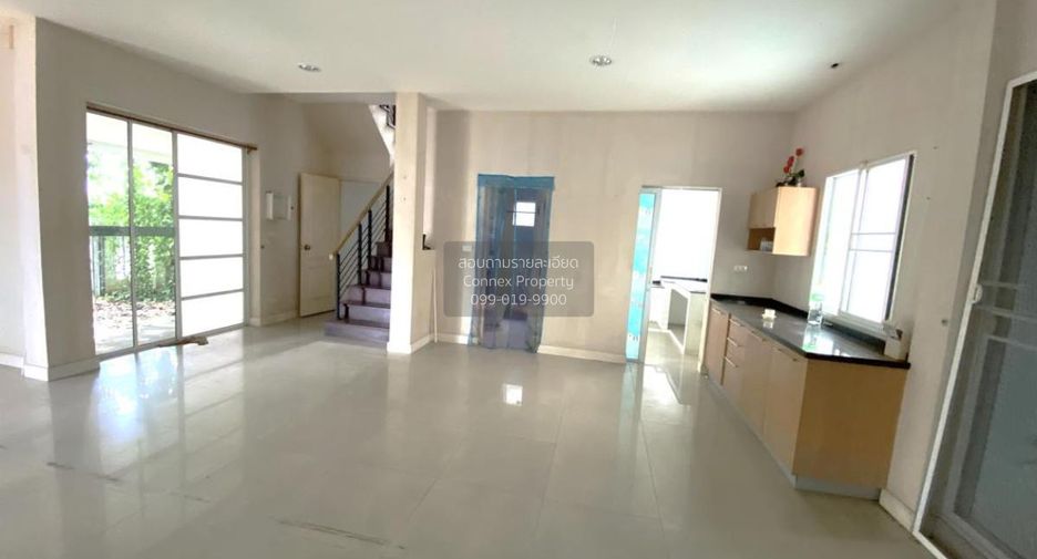 Casa en venta de 4 habitaciones en Khan Na Yao, Bangkok