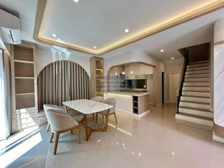 Haus zum Kauf mit 5 Zimmer in Bang Bon, Bangkok