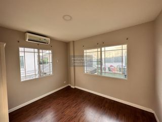 Haus zum Kauf mit 3 Zimmer in Bang Kruai, Nonthaburi